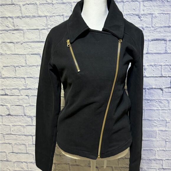 Lululemon Lab Shadow Jacket
Black size 4 - Picture 3 of 14